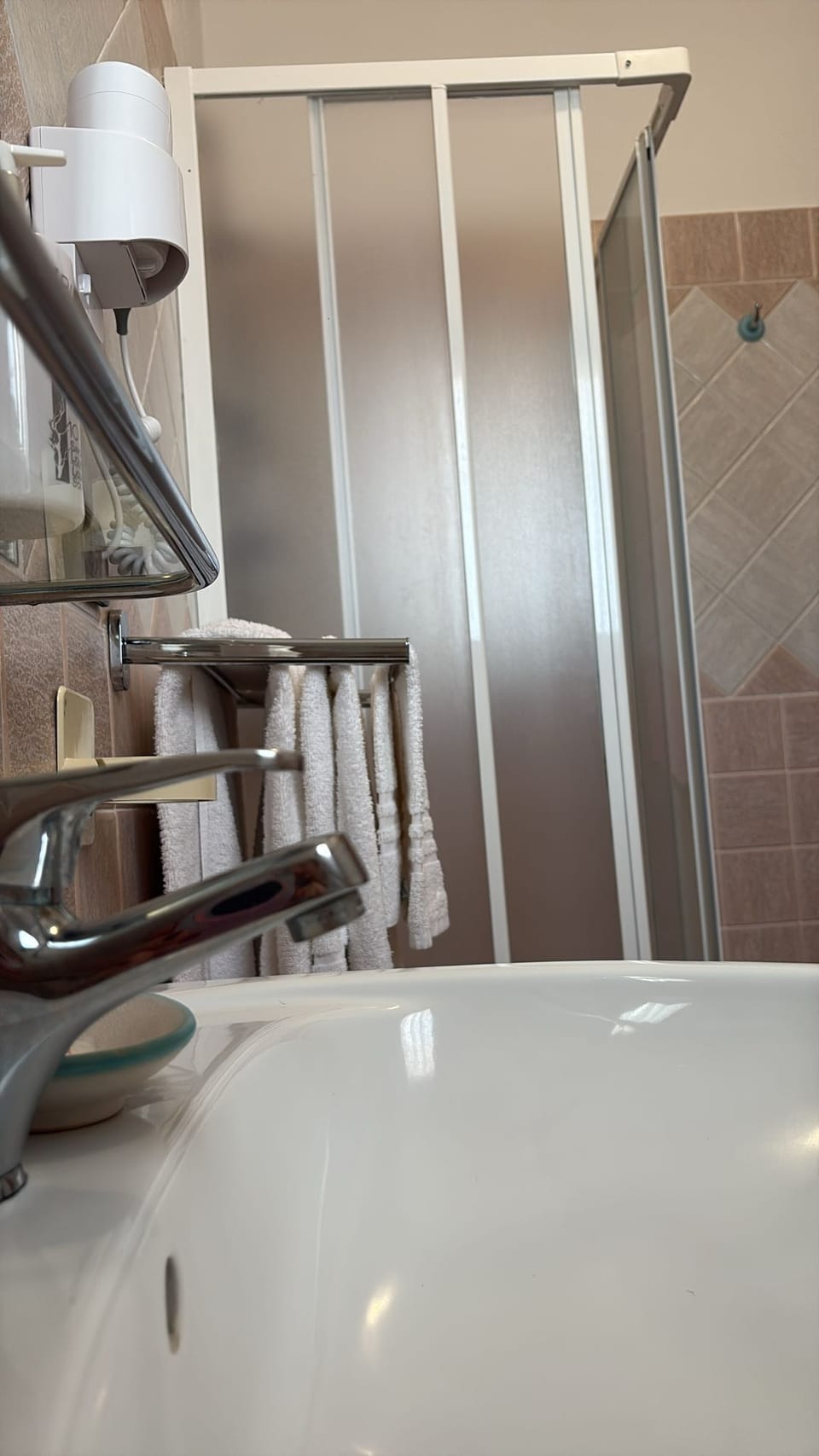 Comfort Quadruple Room, Hill View | Bathroom | Shower, free toiletries, hair dryer, slippers