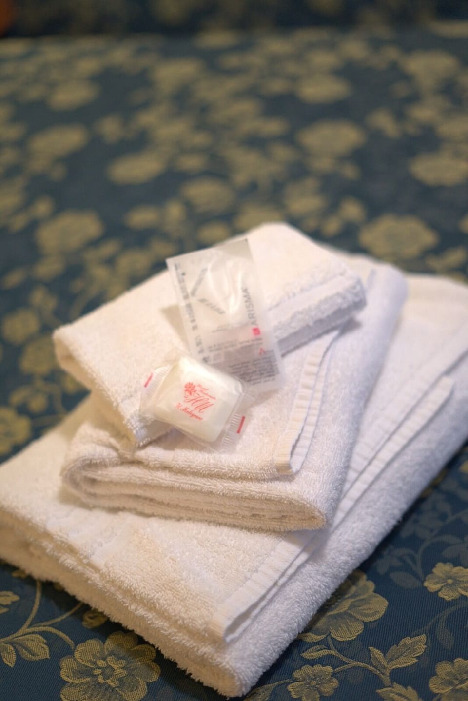 Comfort Single Room | Bathroom amenities | Shower, free toiletries, hair dryer, slippers