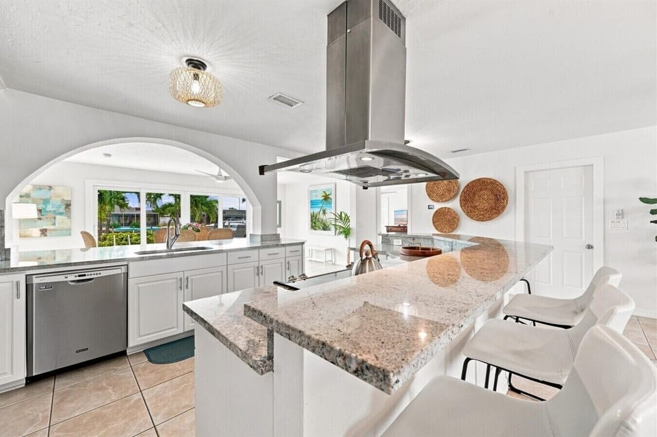 Chef`s Dream Kitchen Bar and Dining