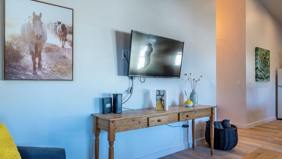 House (1 Bedroom) | Interior