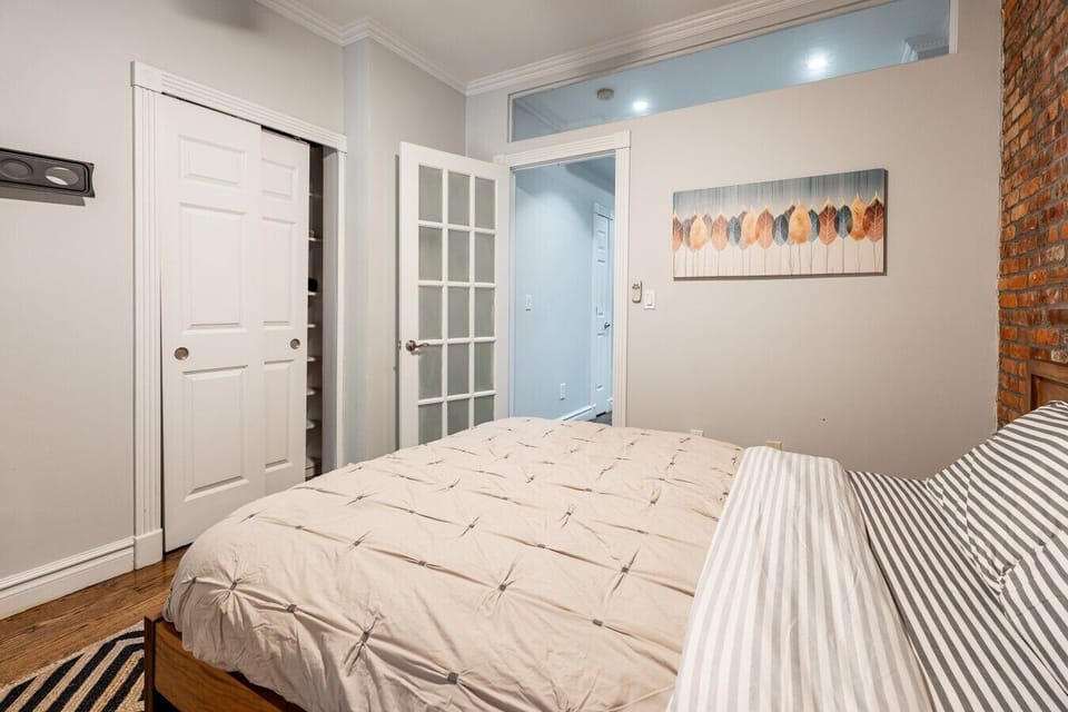 521 East 5th-006
