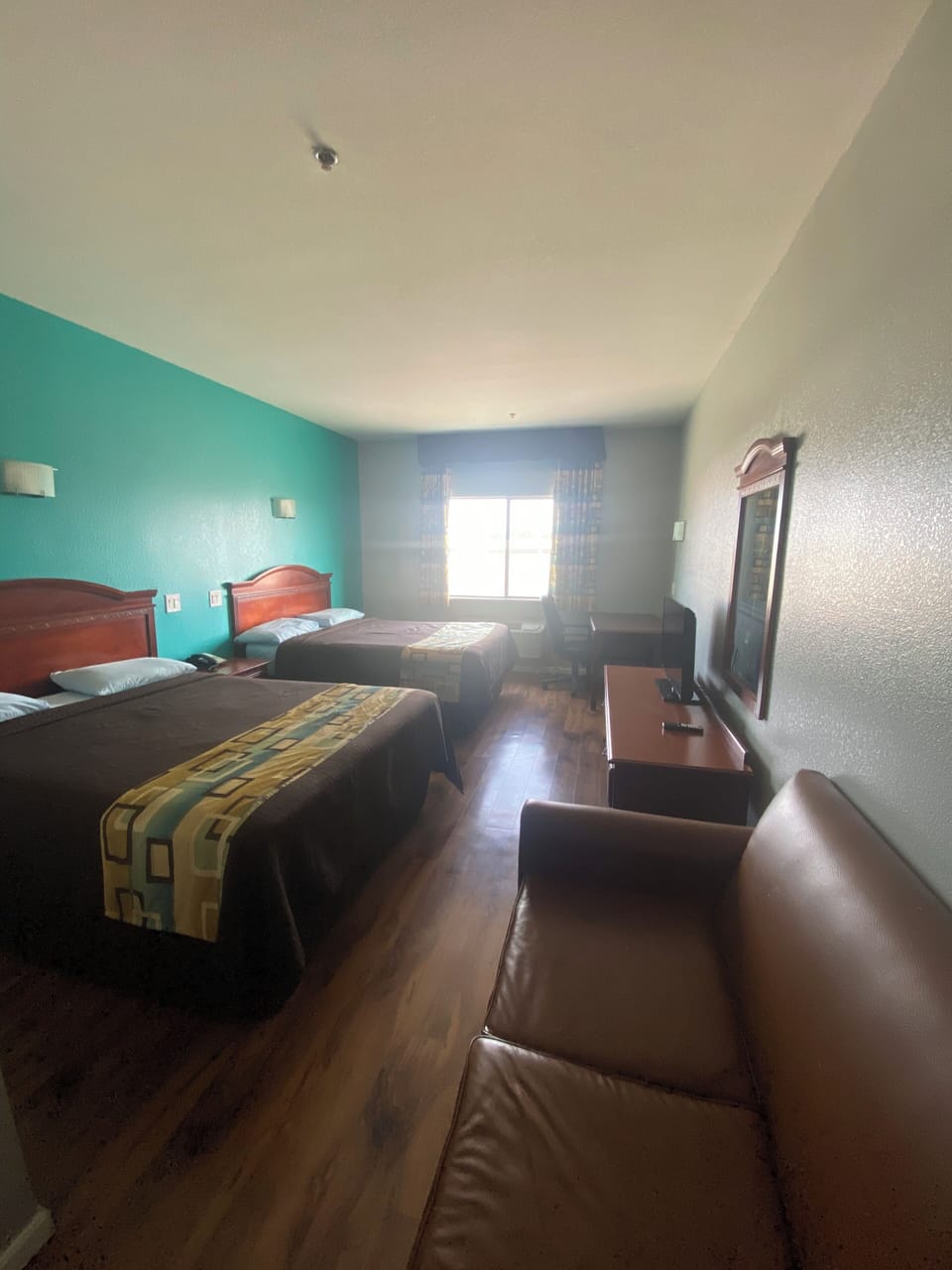Room, 2 Queen Beds, Non Smoking | WiFi (free)