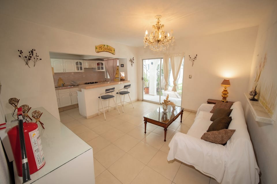 Deluxe House, Garden View | Interior
