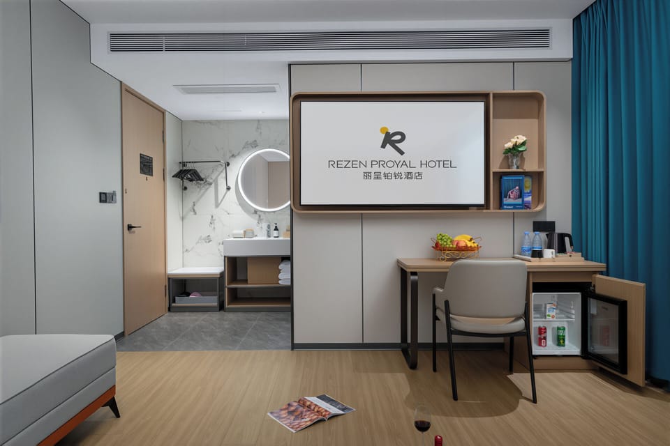 Deluxe Twin Room | Interior