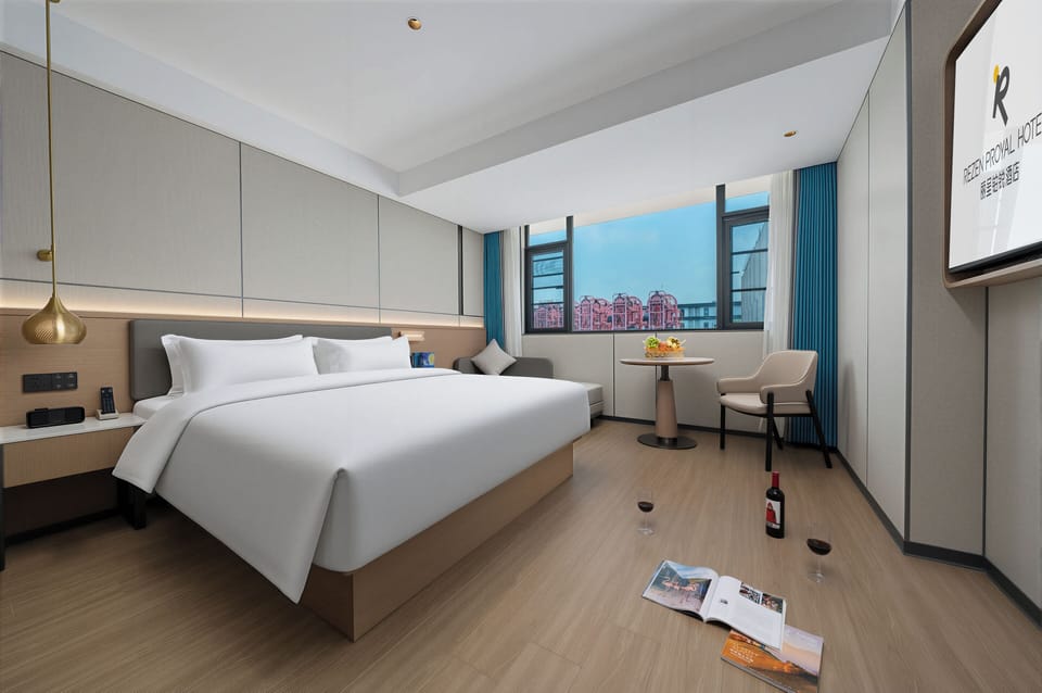 Deluxe Double Room | Desk, laptop workspace, blackout drapes, iron/ironing board (on request)