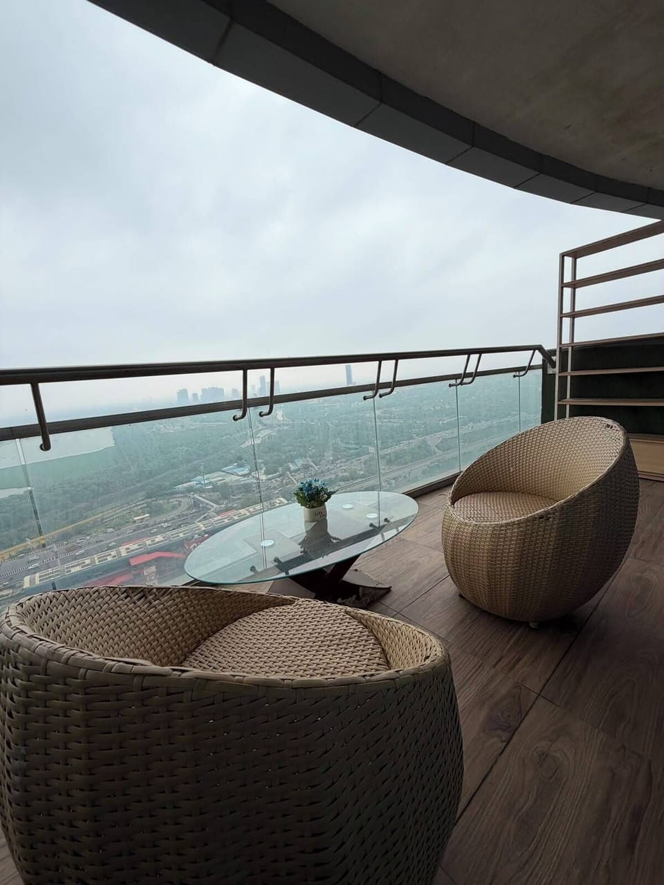 Deluxe Studio, Balcony, City View | Property grounds