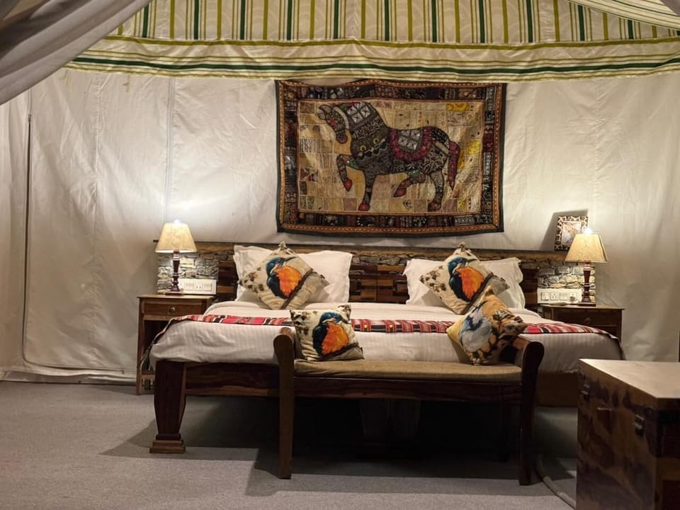 Deluxe Tent, Garden View | WiFi (free)