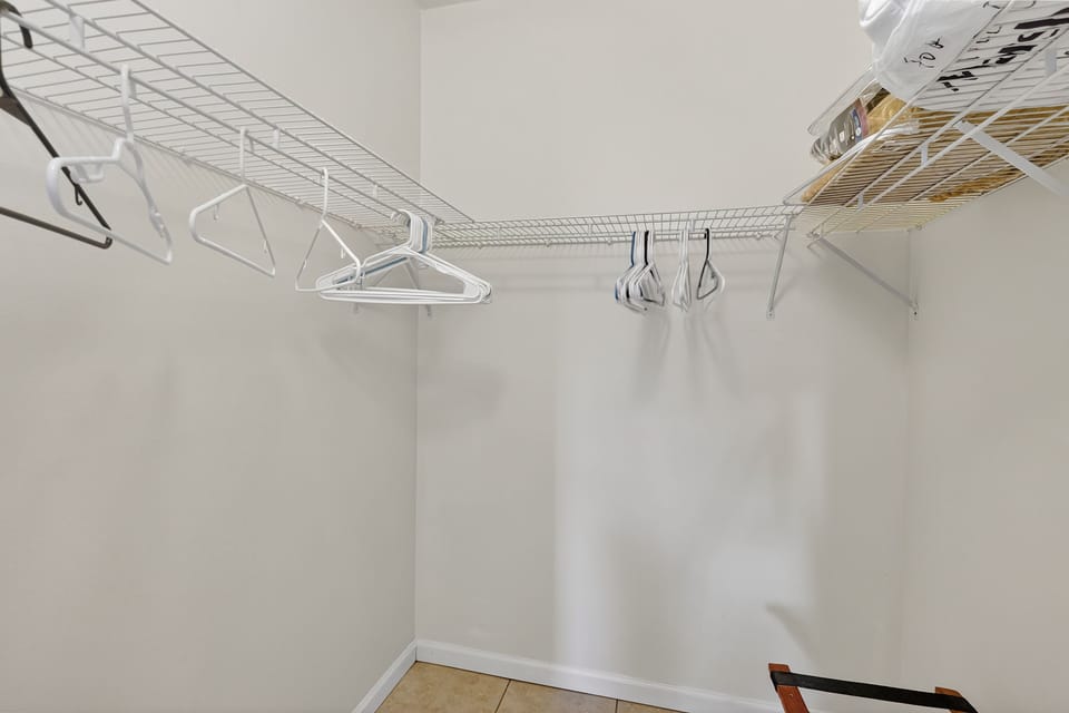 Apartment | Wardrobe