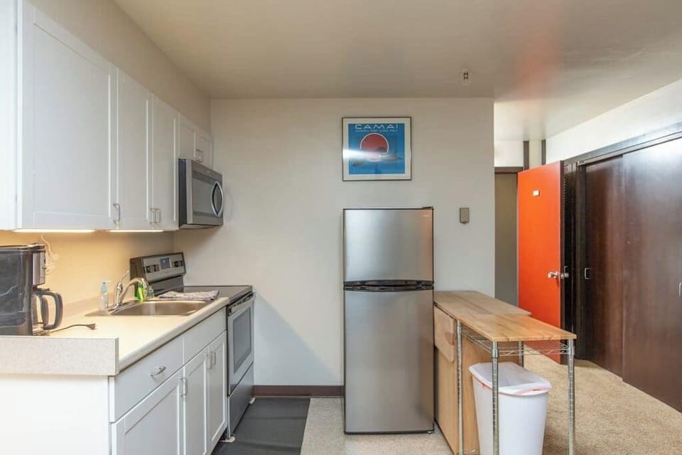 Apartment (0 Bedroom) | Interior