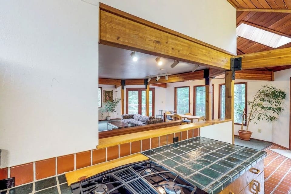 Chalet (4 Bedrooms) | Interior