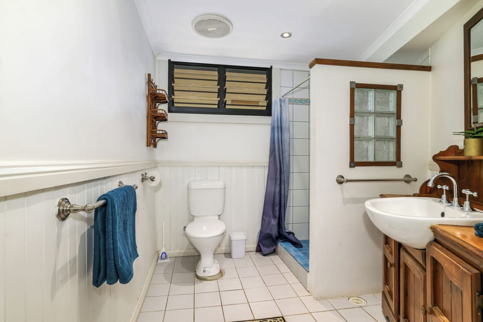 Bathroom just off the main bedroom