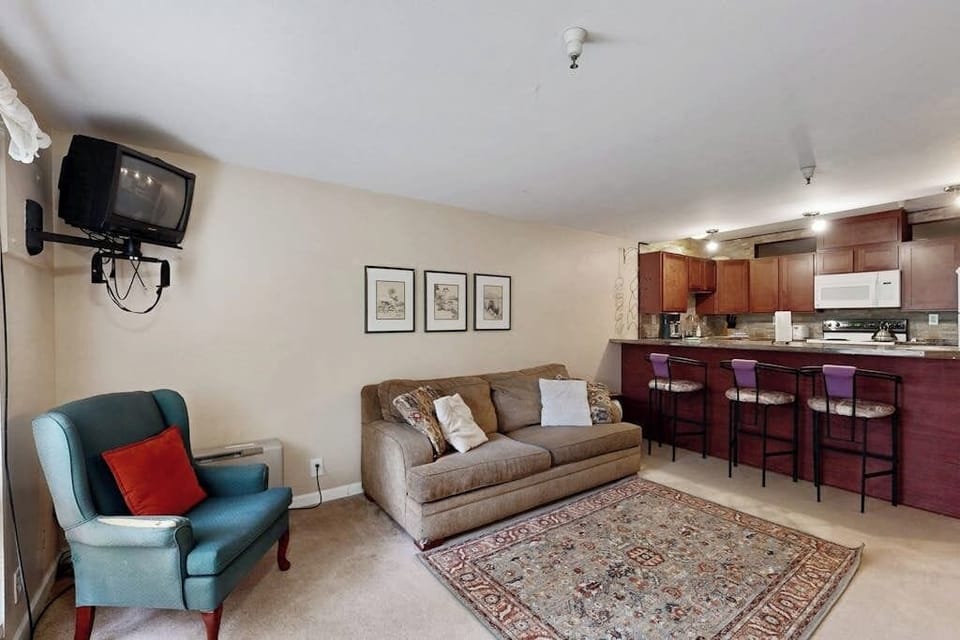 Apartment (1 Bedroom) | Interior
