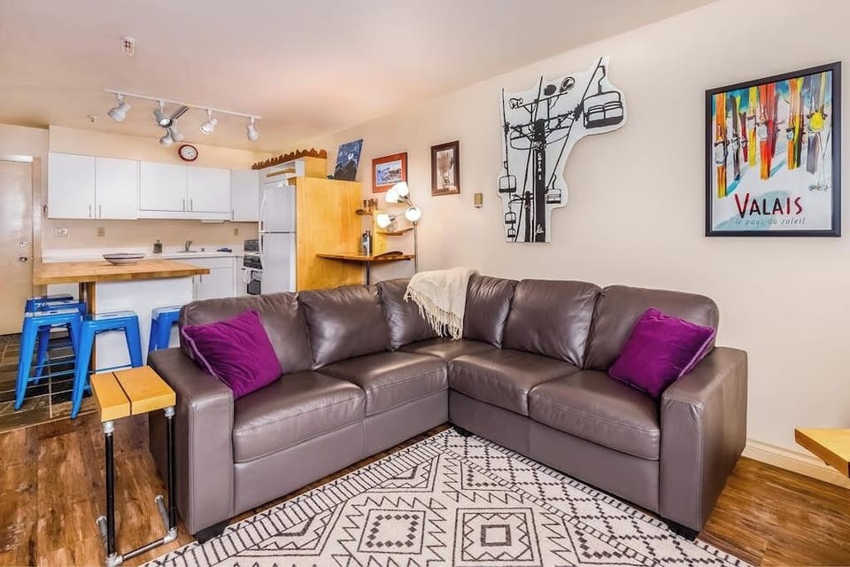 Apartment (1 Bedroom) | Interior