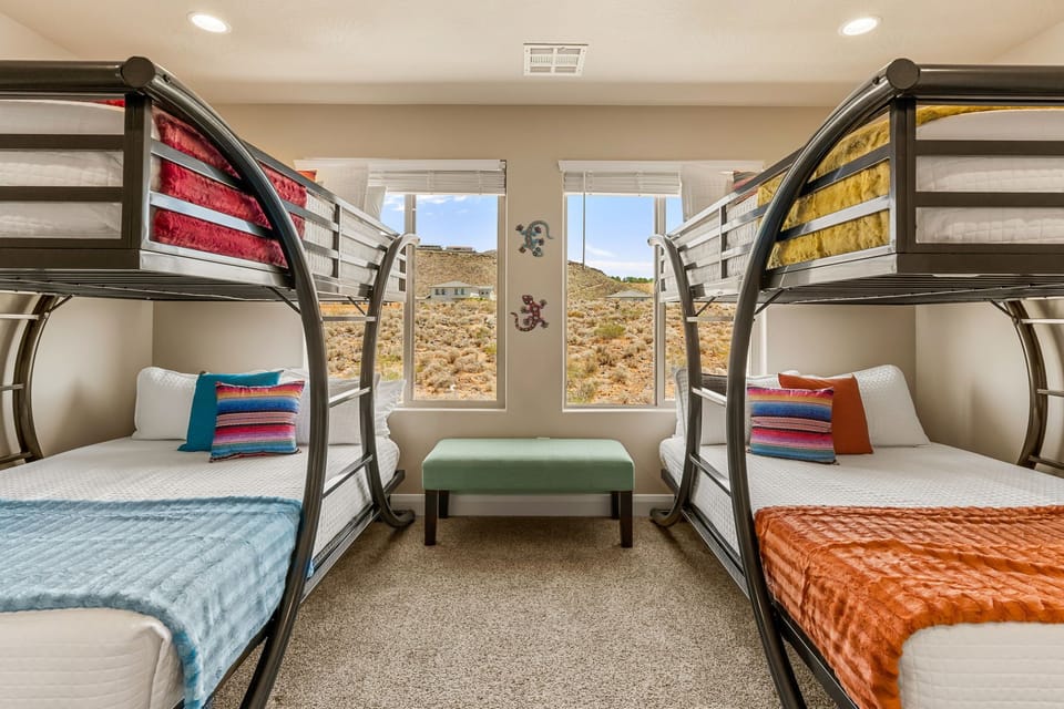 2 Double/Double Bunks