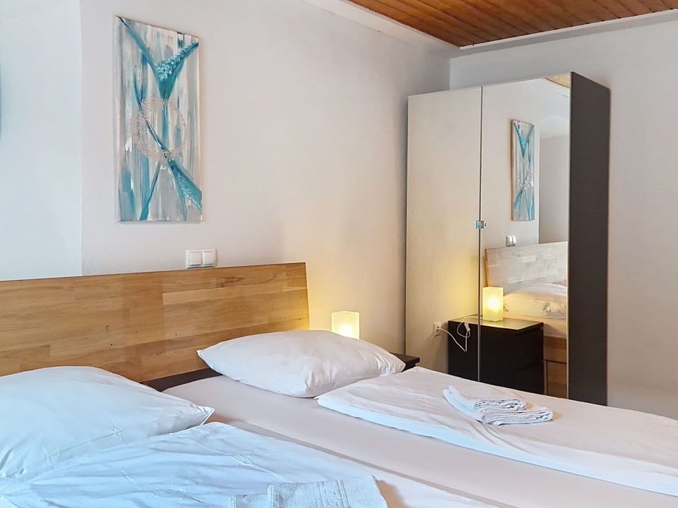 Bed, Furniture, Interior Design, Bedroom, Floor, Bedding, Bed Sheet, Flooring, Wood, Room
