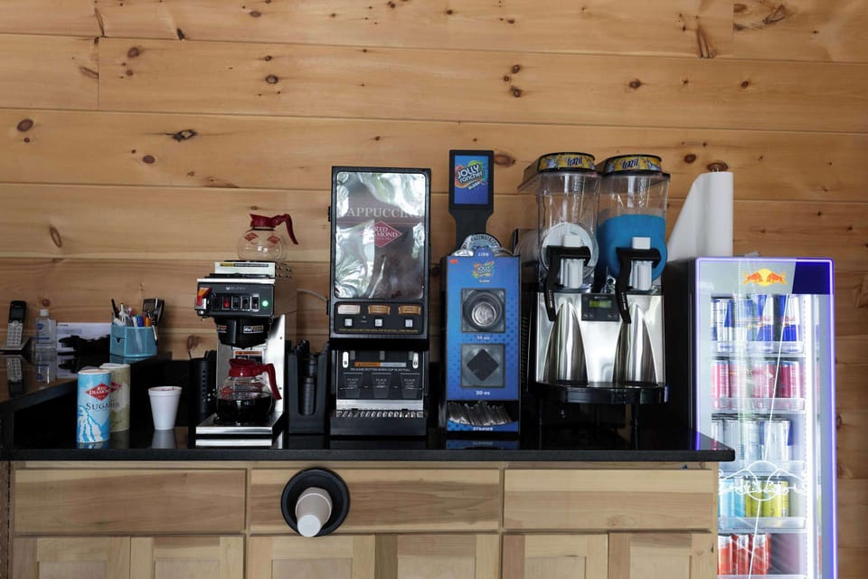 Coffee & slushy bar in our store 