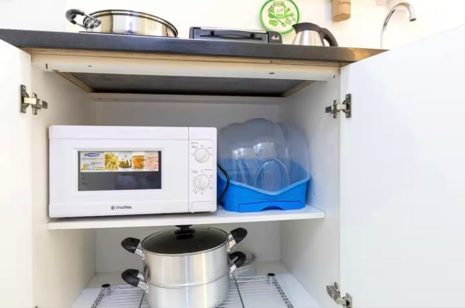 Microwave