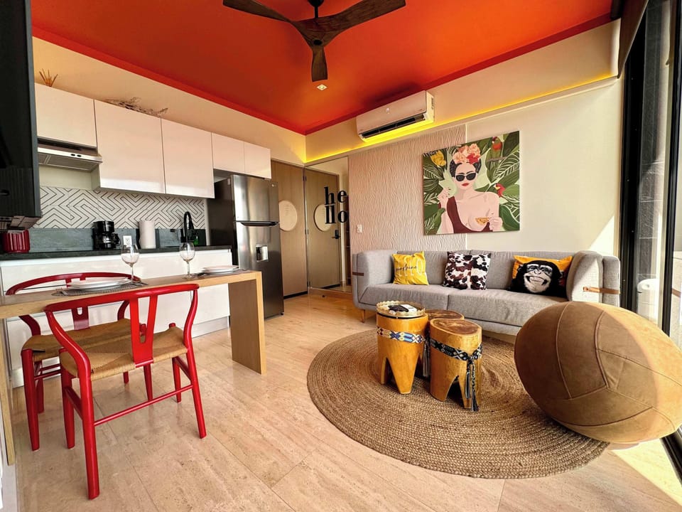 Frida's living area