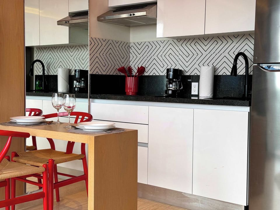 Fully equipped kitchen with induction stove