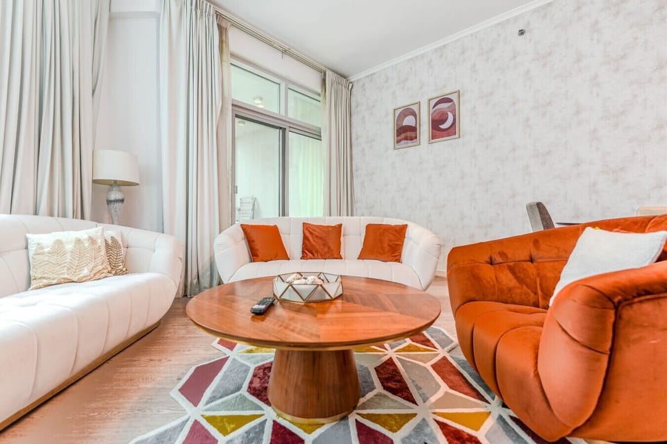 6-Living Area_3