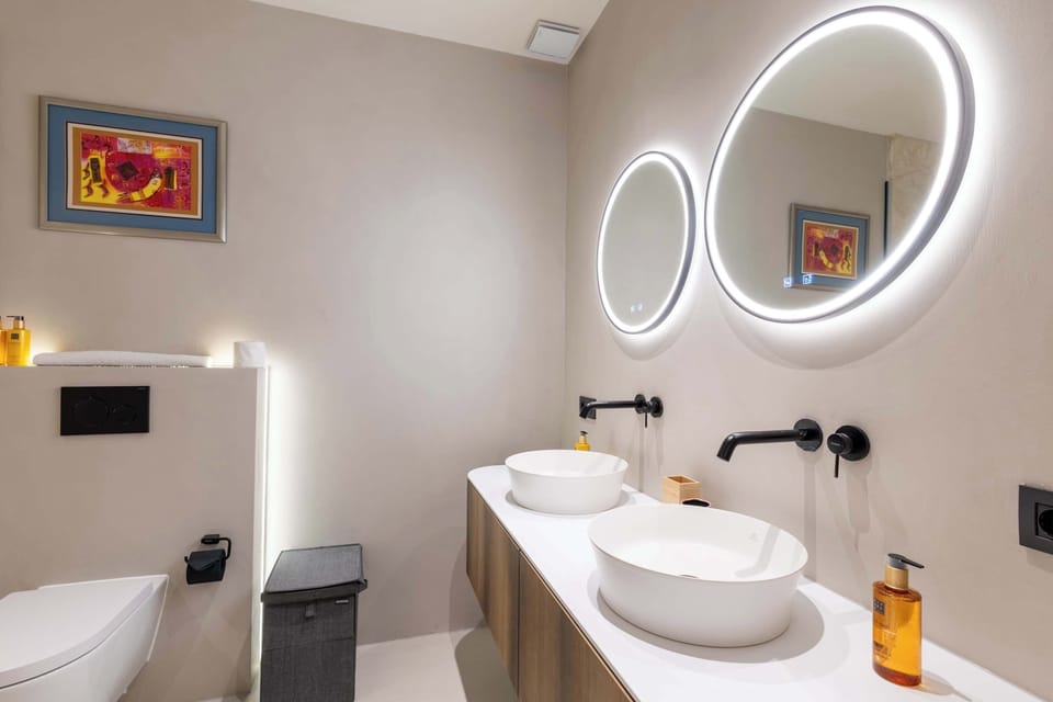 Bathroom I