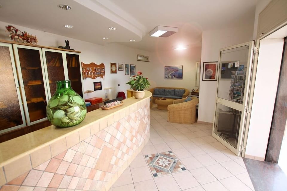 Villaggio Residence Quattro Scogli Hotel in Capo Vaticano