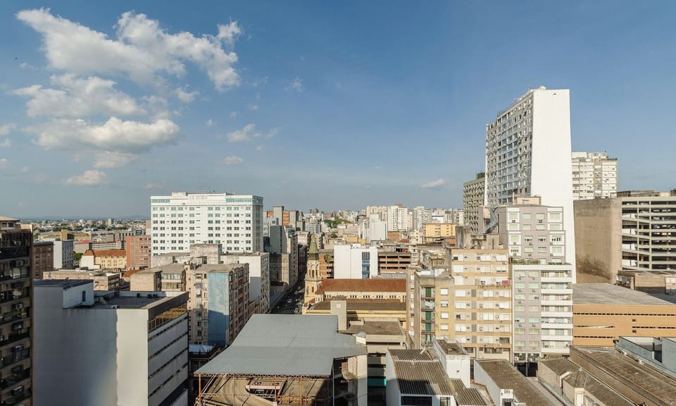 Comfort w/ Pool Close to Ccmq Tco1215 Apartment in Porto Alegre