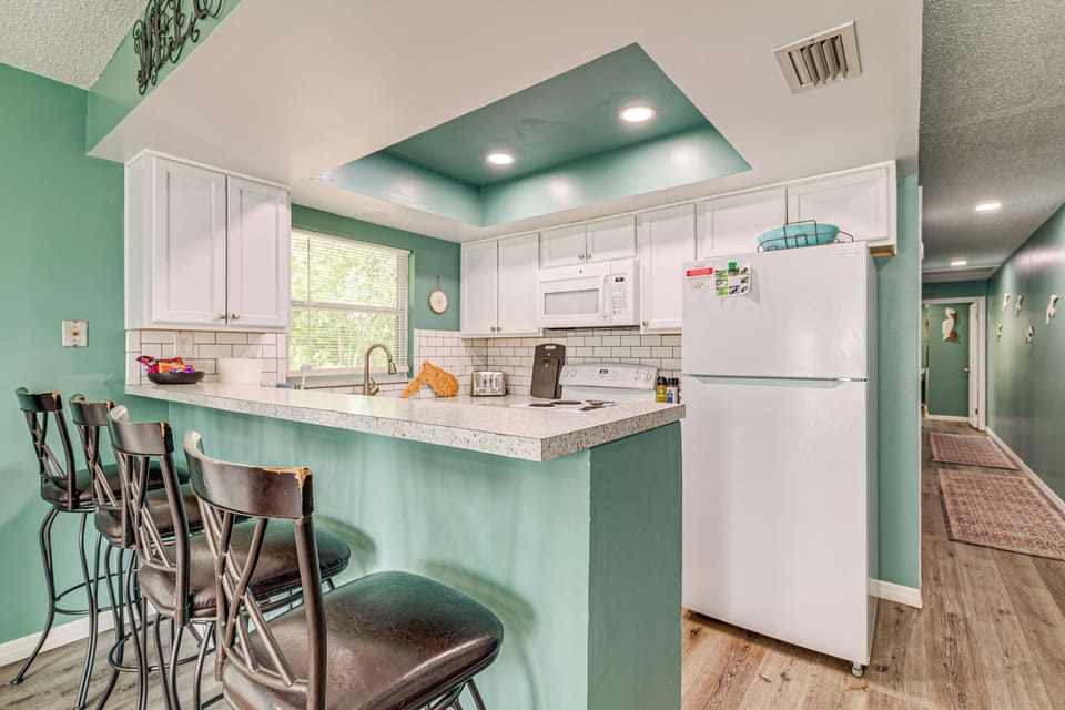 Kitchen | Coffee Bar