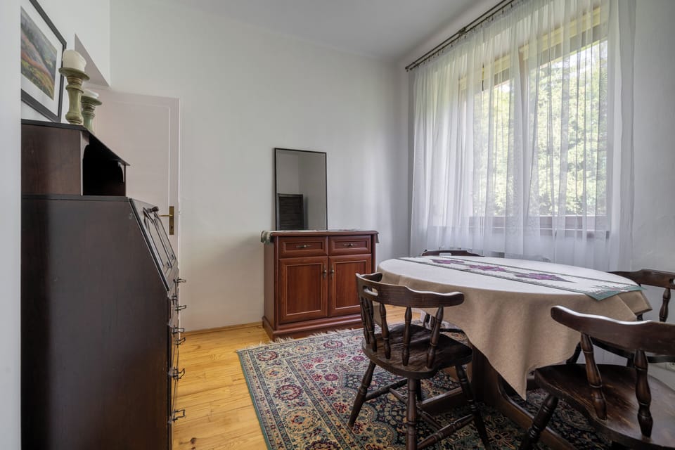 Apartment | Dining room