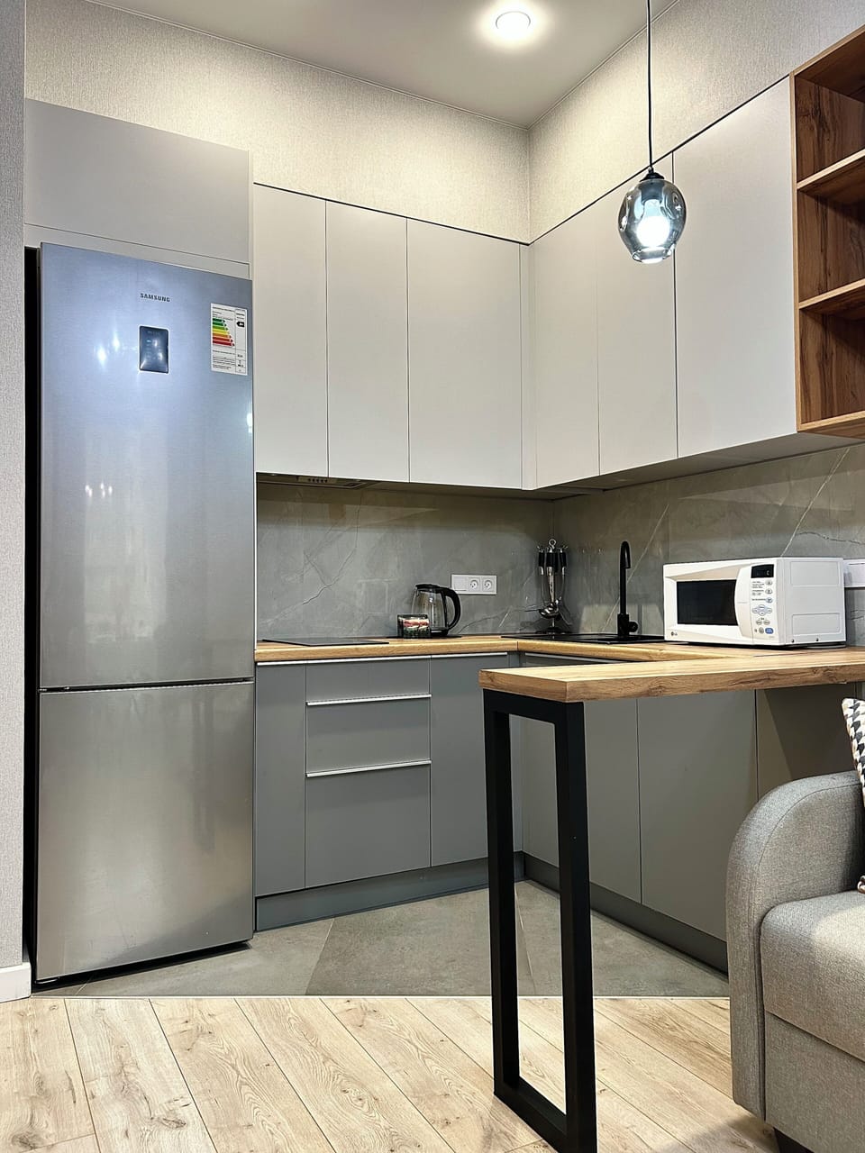 Comfort Apartment, 1 Queen Bed with Sofa bed, Bathtub, Courtyard Area | Private kitchen