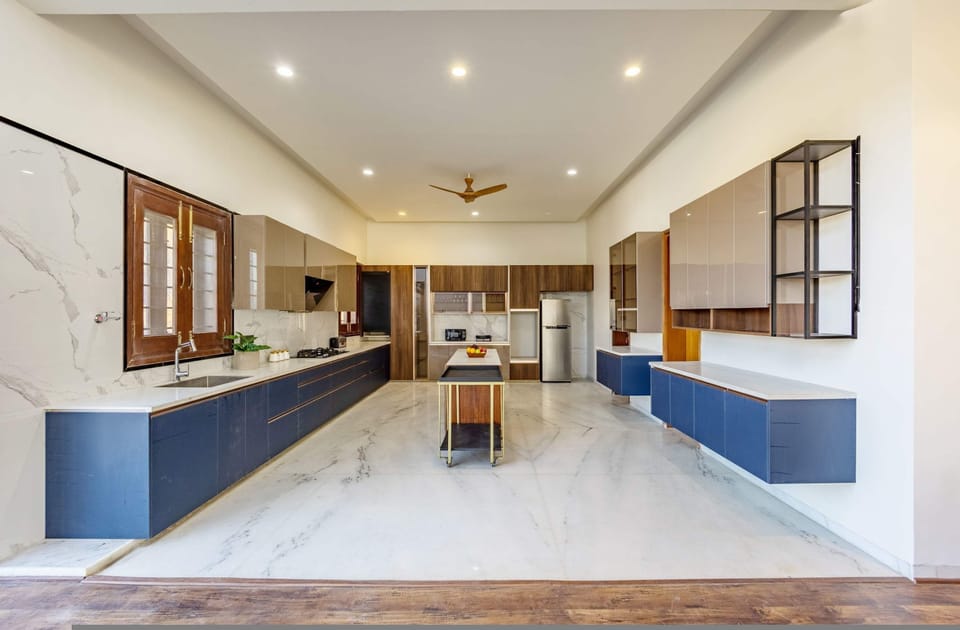 House, Smoking | 5 bedrooms, high-speed internet