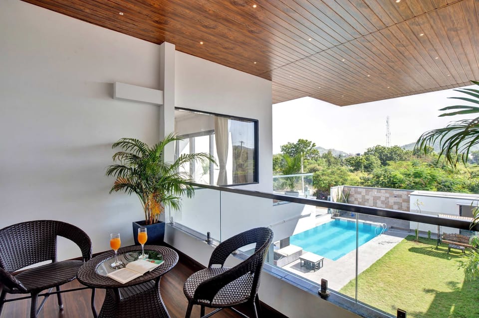 House | 5 bedrooms, high-speed internet