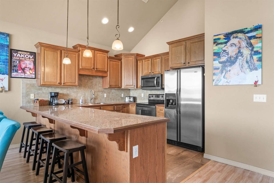 Condo, Multiple Beds (Club Yakov) | Private kitchen