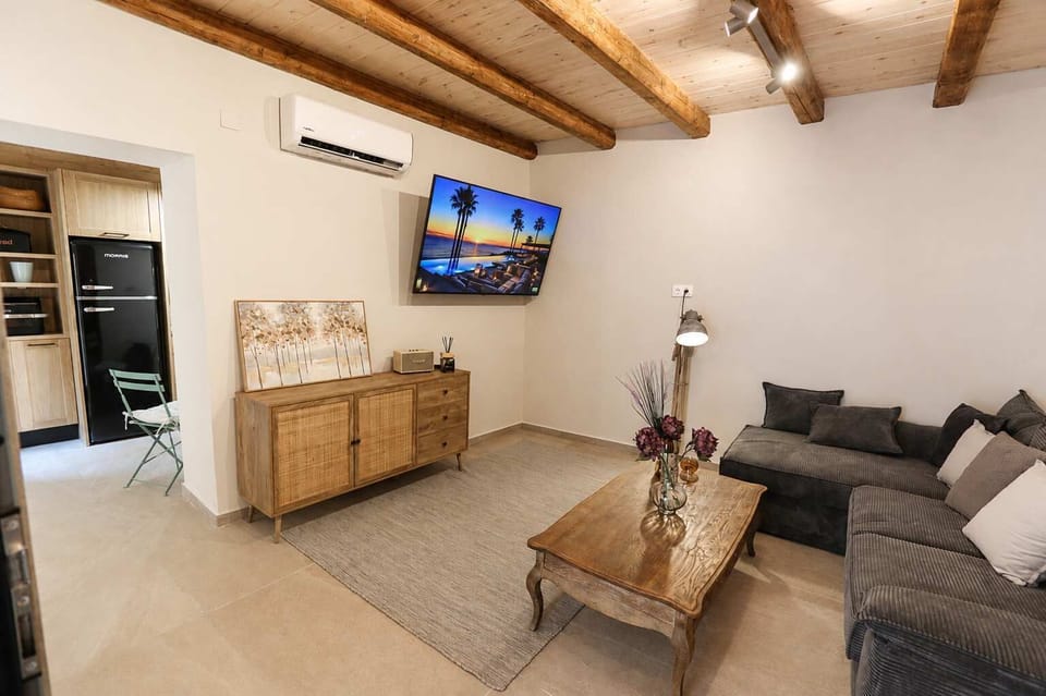 House | 1 bedroom, high-speed internet