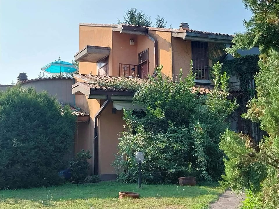 Villa Francesca B&B Bed and Breakfast in Province of Brescia