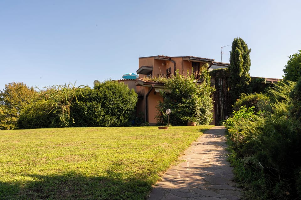 Villa Francesca B&B Bed and Breakfast in Province of Brescia