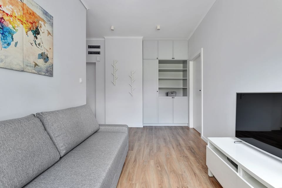 Standard Apartment, Non Smoking, Private Bathroom | Living area