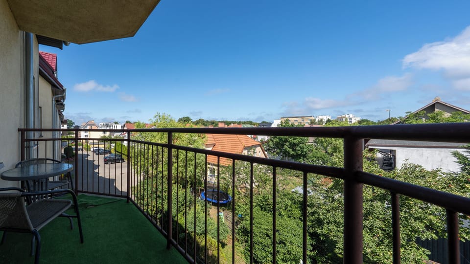 Apartment (12 A) | Balcony