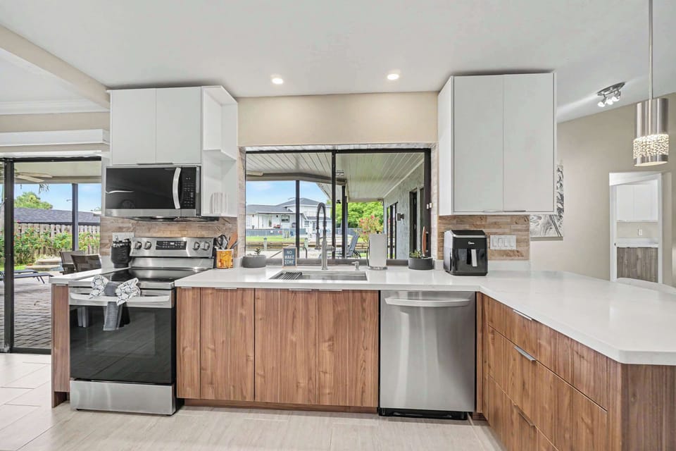 Plenty of cookware, bake ware, and fully equipped kitchen for your cooking needs