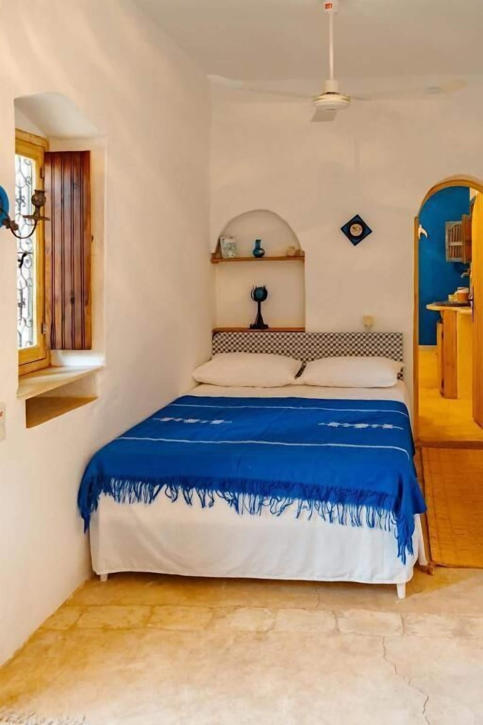 Deluxe Suite, Patio | Soundproofing, iron/ironing board (on request), WiFi (free)