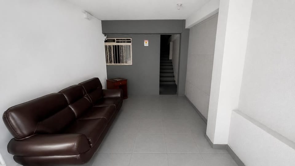 Classic Double or Twin Room, Balcony, City View | Interior