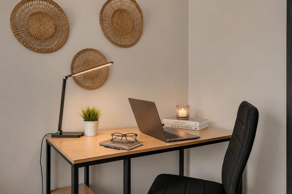 Deluxe Apartment, Balcony | Interior