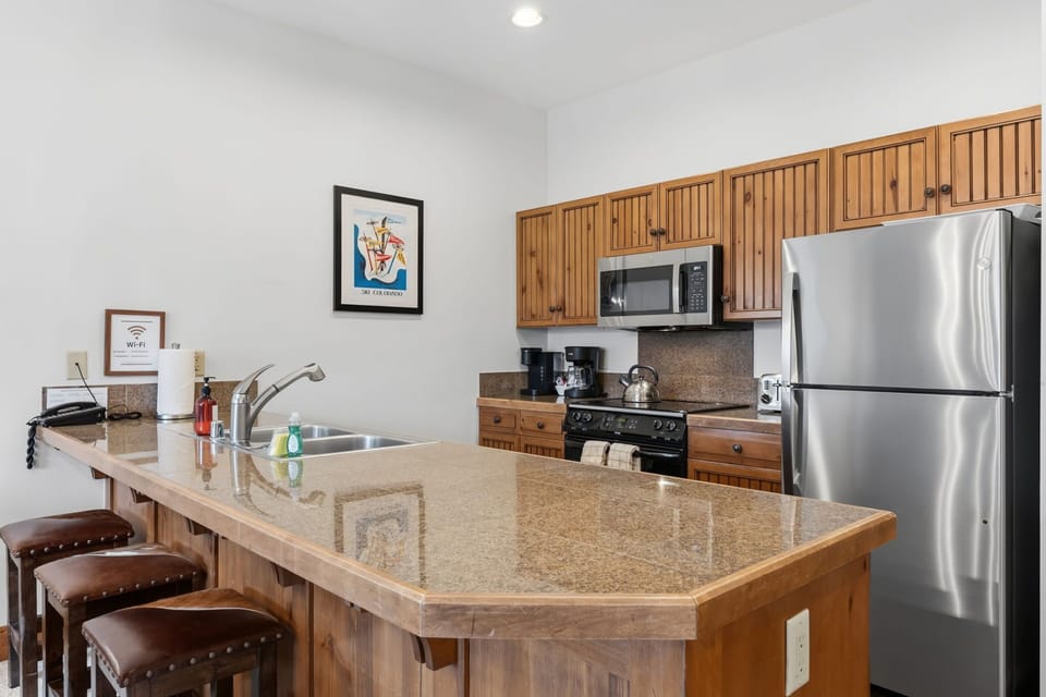 Full Kitchen View