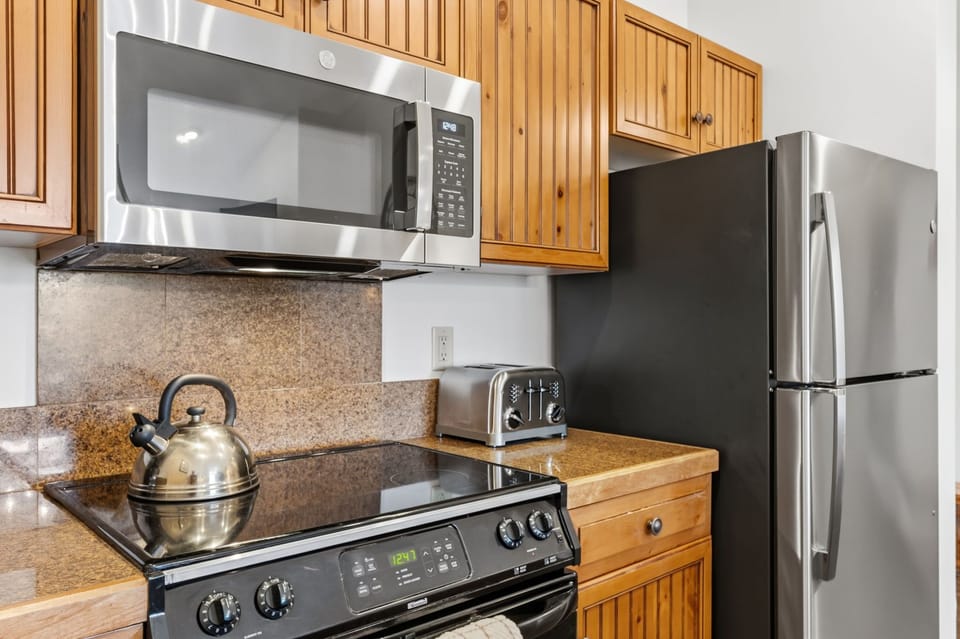 Kitchen Appliances