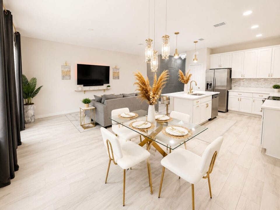 Golden townhome riverview8