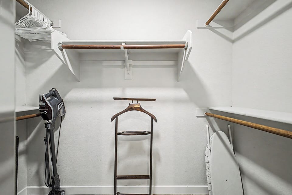 Master Bedroom Closet