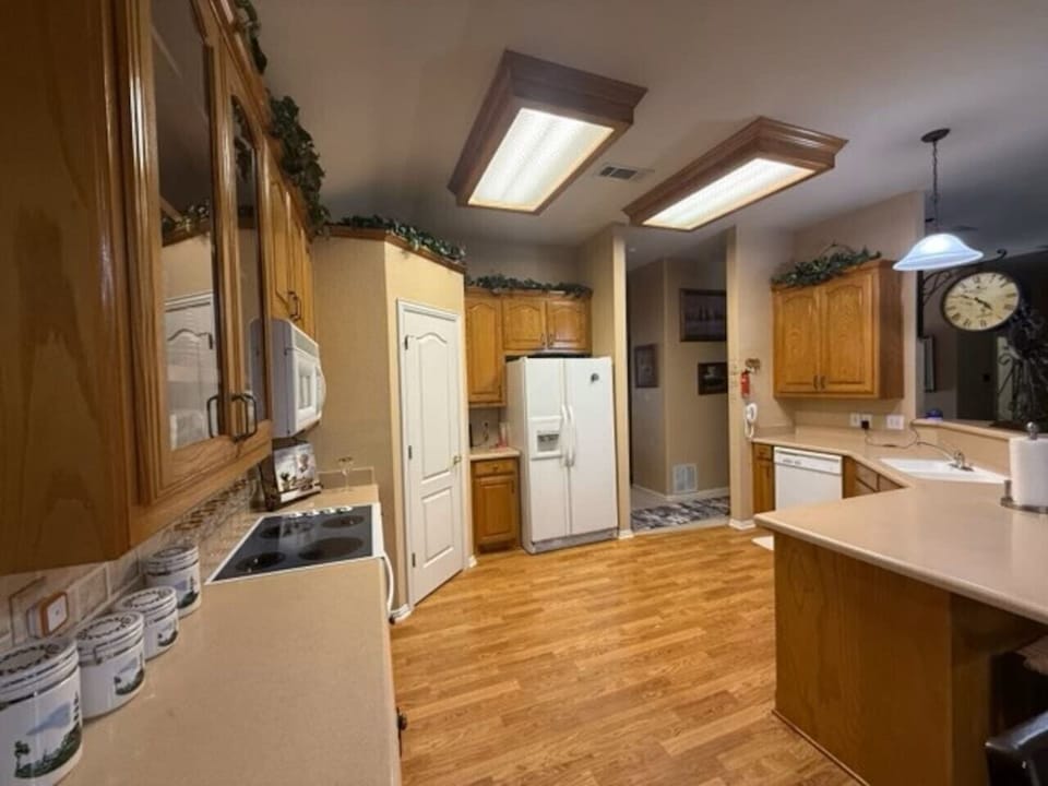 Full equipped Kitchen