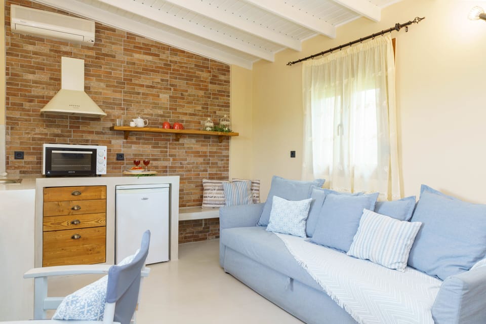Family Room | Living area | LCD TV, tablet