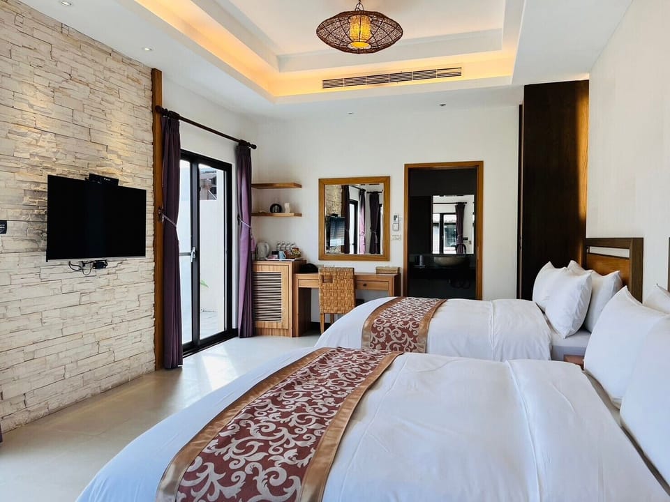 Superior Quadruple Room | Rollaway beds, free WiFi