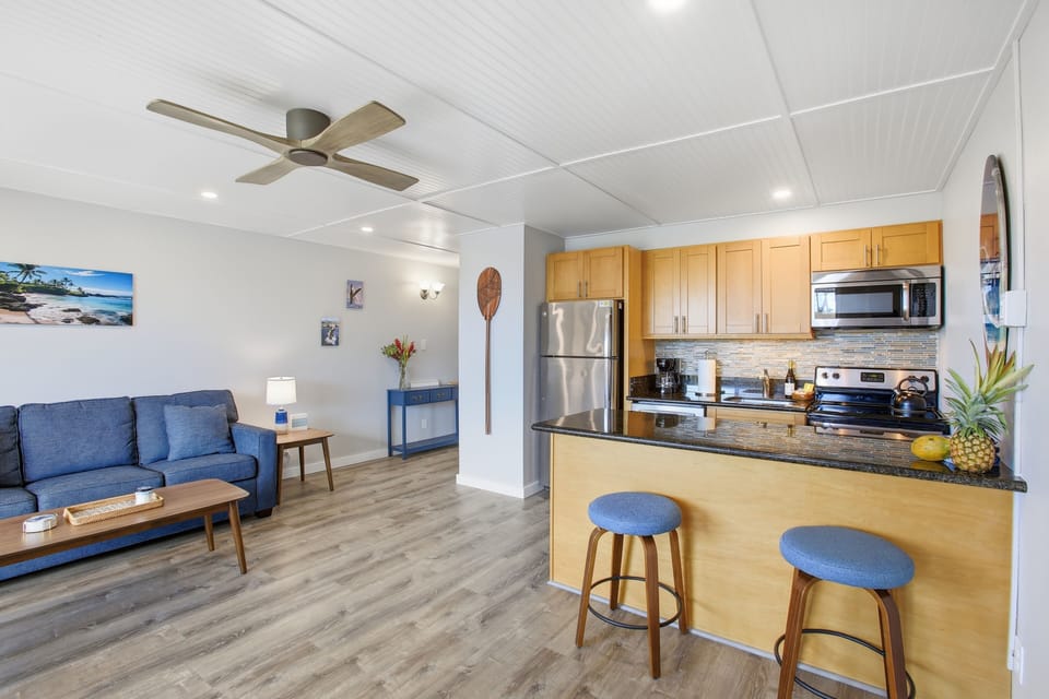 Spacious living area and kitchen